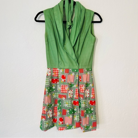 Vintage 1960s 1970s House Wife Dress Red Green - Picture 1 of 11